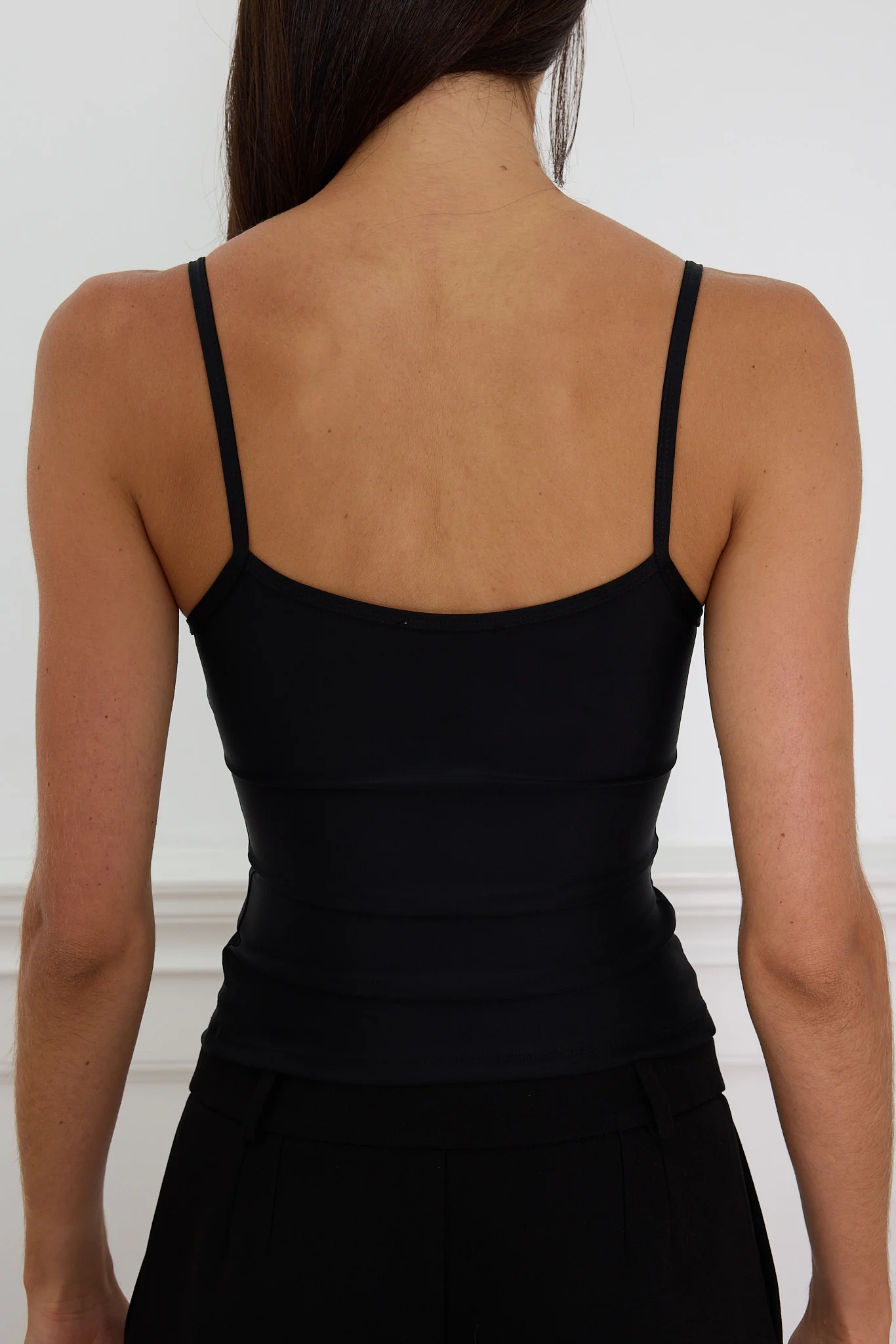 CURVED TANK black - Image 10