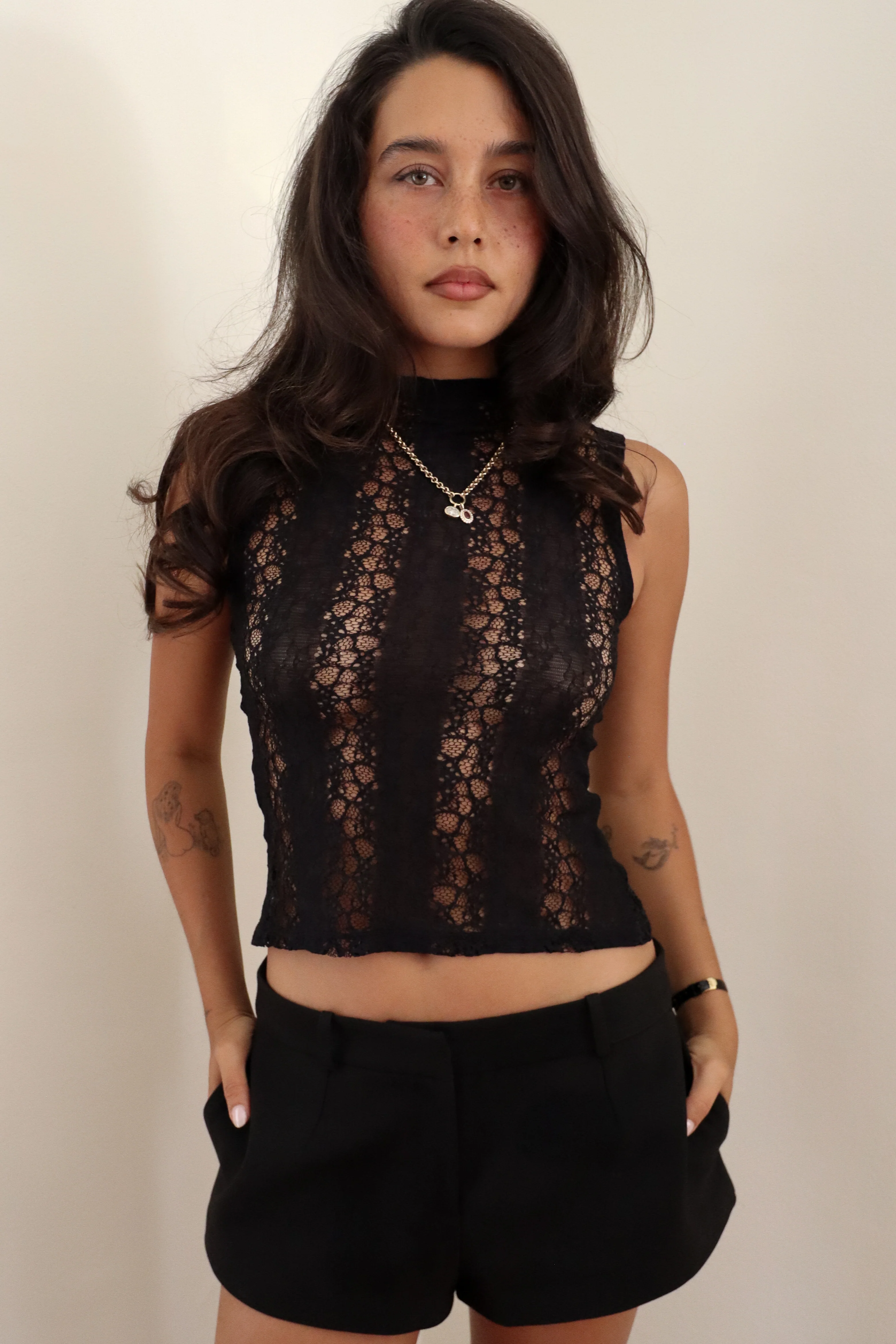 MOCK NECK LACE TOP black - Image 3