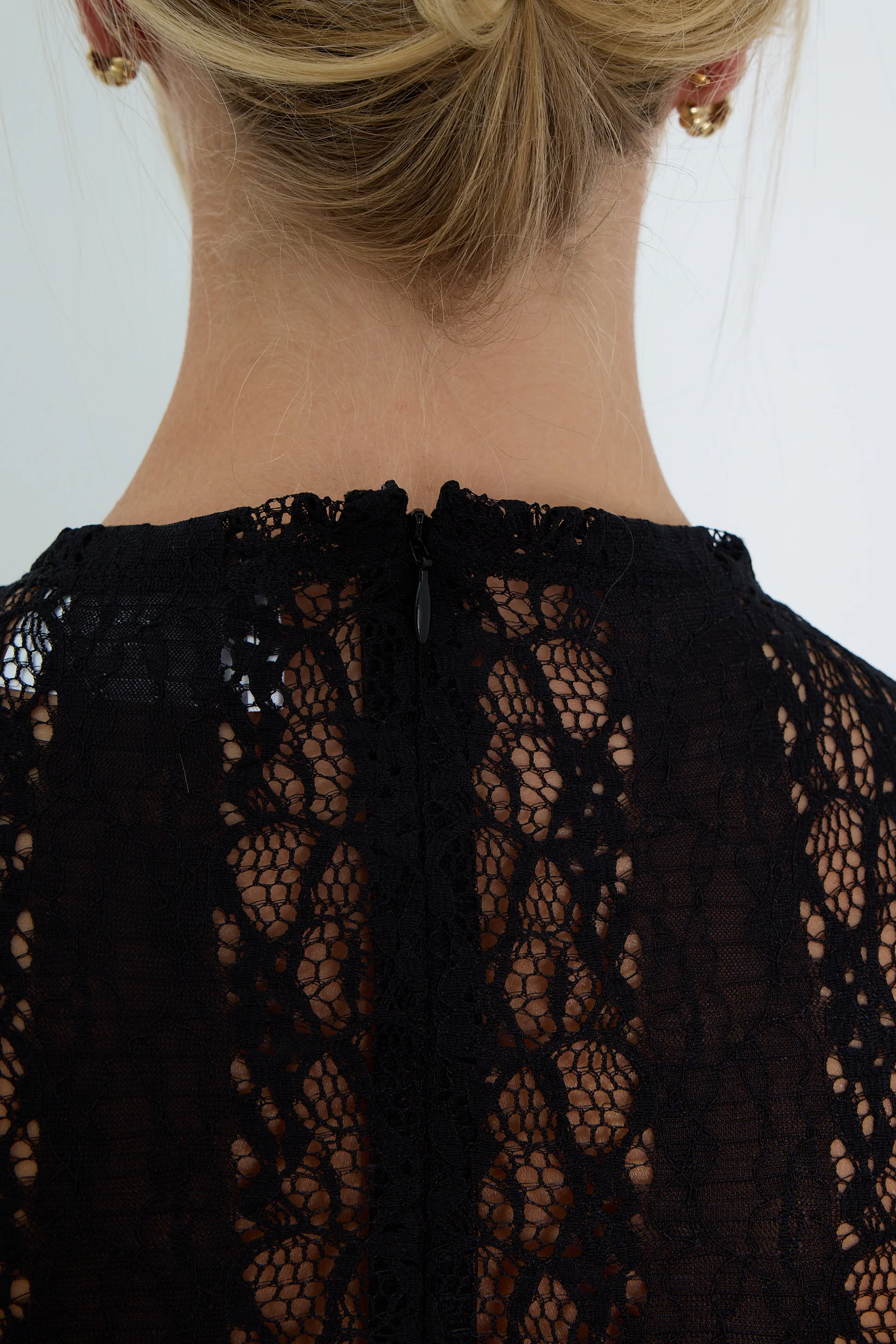 MOCK NECK LACE TOP black - Image 9