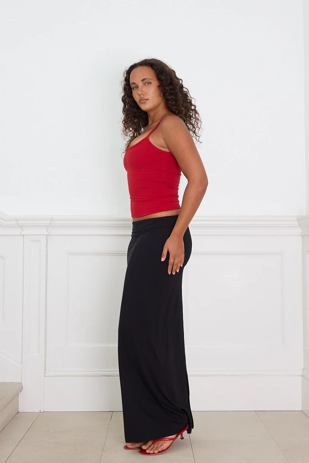 SCULPTED TANK red - Image 7